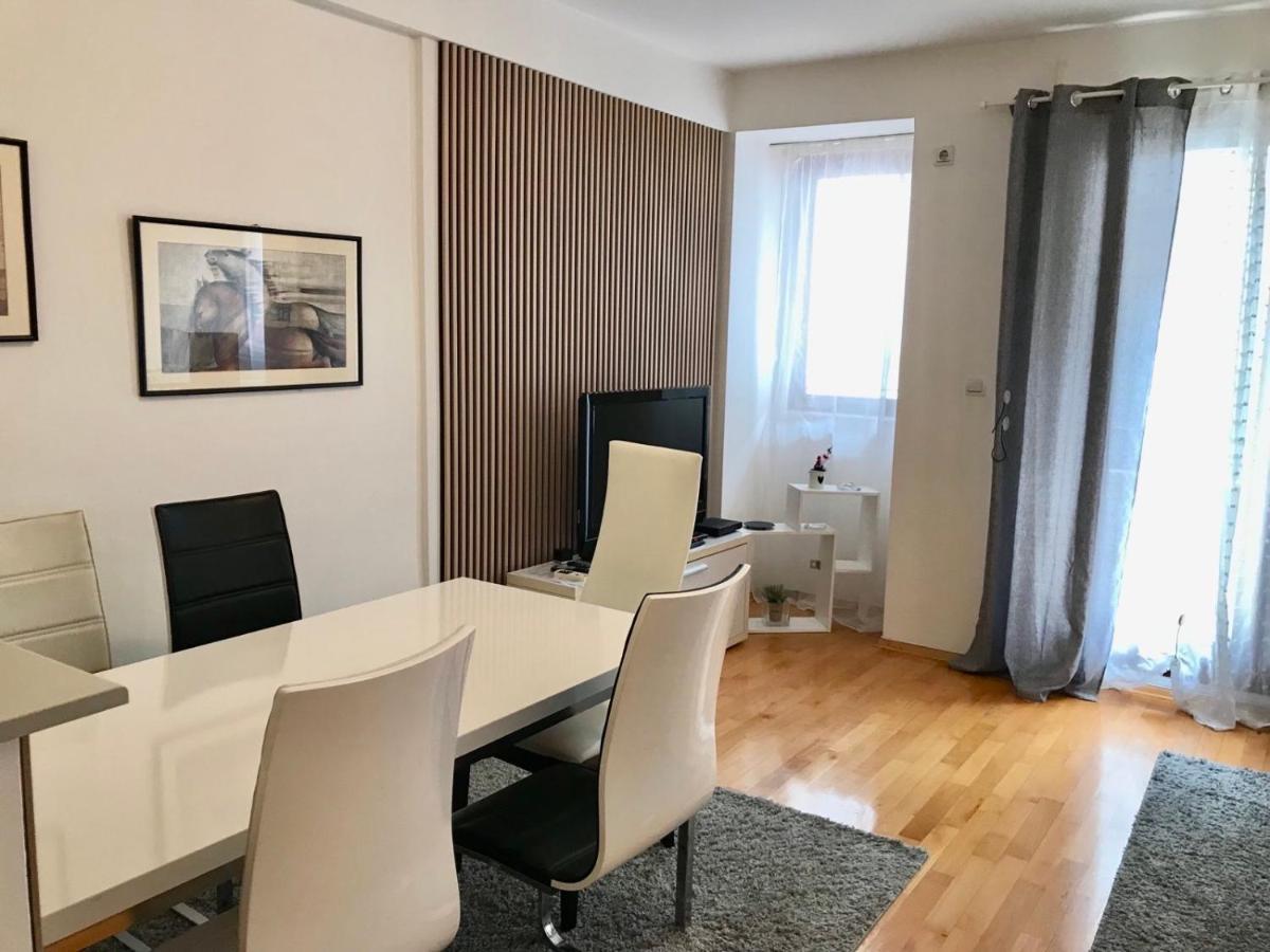 סקופיה First Choice Apartment מראה חיצוני תמונה